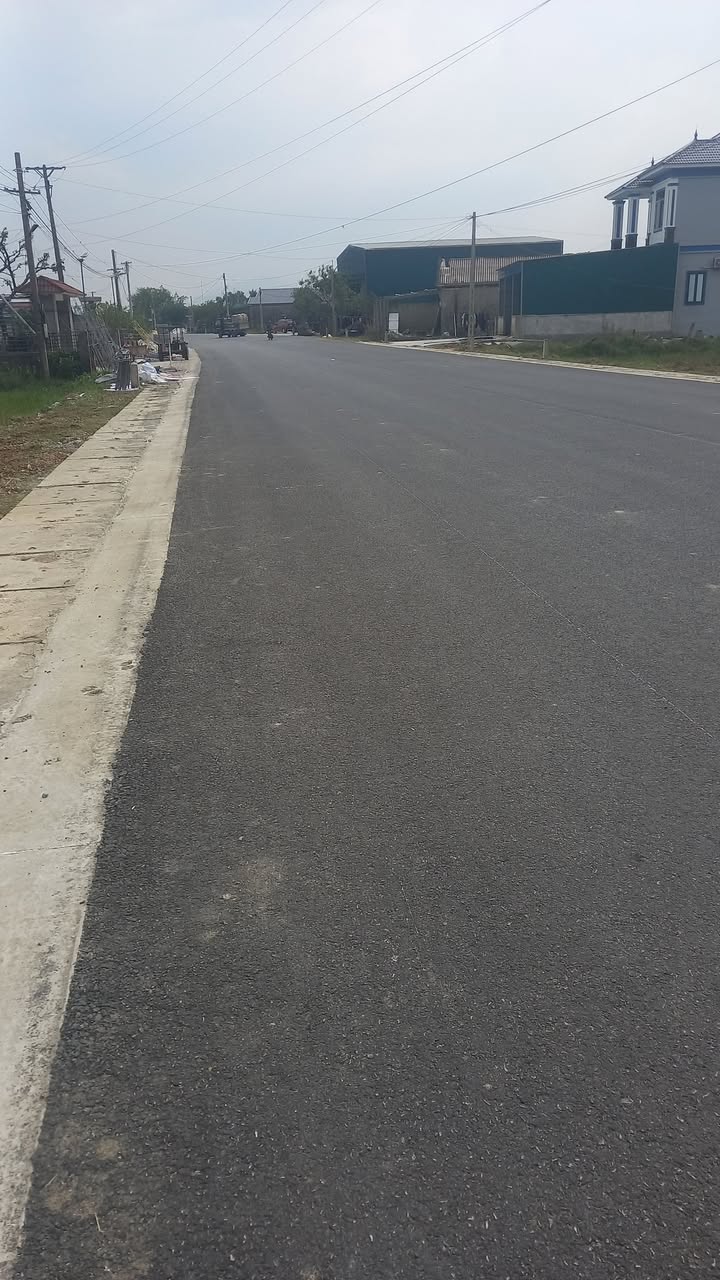 Đất nền Quốc lộ 8C, Thiên Cầm, Cẩm Xuyên, 150m² - Đầu tư sinh lời ngay!