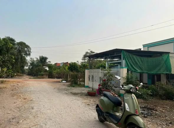 Đất nền Trường Lưu, Hòa Thành 152m² giá 520 triệu - Gần chợ và trường học!