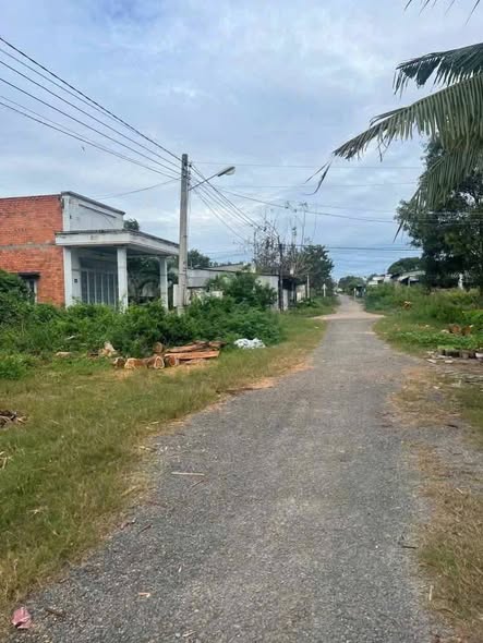 Đất đẹp hẻm 30 Trịnh Phong, Long Hoa, 120m² giá 125 triệu - Cơ hội đầu tư tuyệt vời!