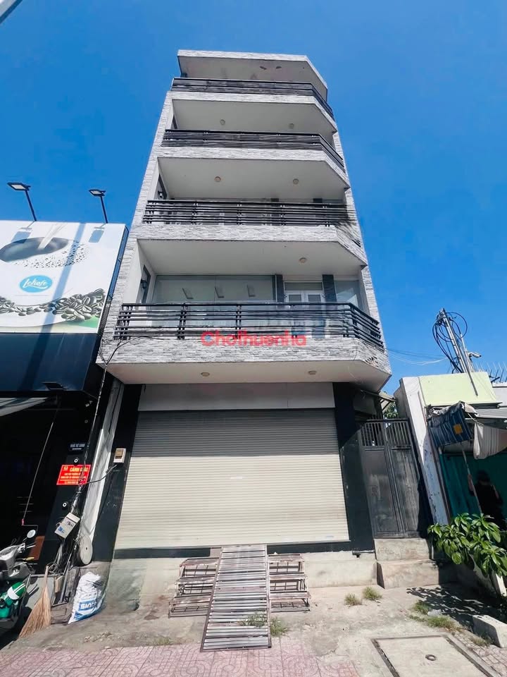 Cho thuê nhà mặt tiền đường 3 Tháng 2, Q11 - Diện tích 200m², giá thỏa thuận!