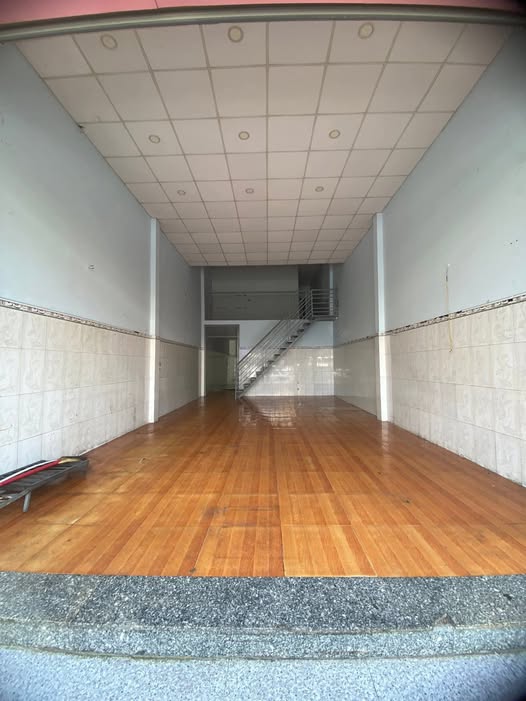 Cho thuê mặt tiền đường D1, KDC Việt Sing, Thuận An 100m² - Giá chỉ 12 triệu/tháng!