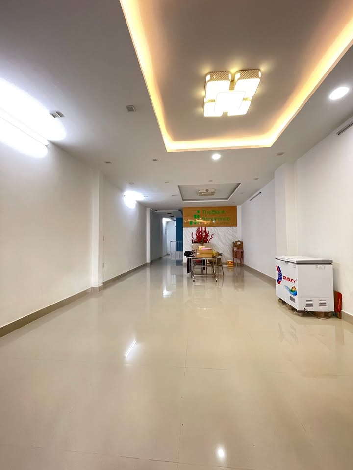 Cho thuê mặt bằng mặt tiền đường Âu Lạc, 100m² giá 7 triệu - Vị trí đắc địa gần Aeon Mall!