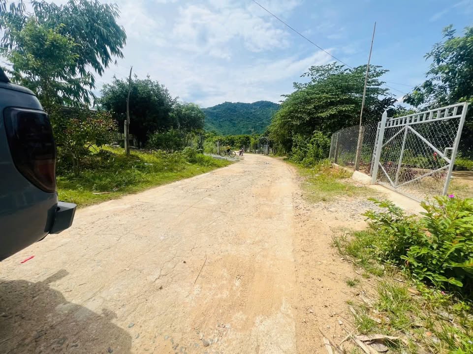 Nhà cấp 4 Khánh Phú 300m² giá 380 triệu - Cơ hội đầu tư hấp dẫn!