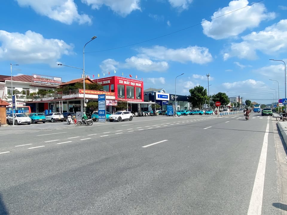 Đất mặt tiền Hùng Vương, TP Huế 280m² giá 17 tỷ - Tặng nhà 2 tầng!