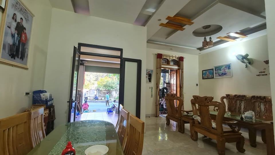 Nhà cấp 4 Tân Phong Lai Châu 105m² giá thỏa thuận - Vị trí đắc địa, tiện ích đầy đủ!