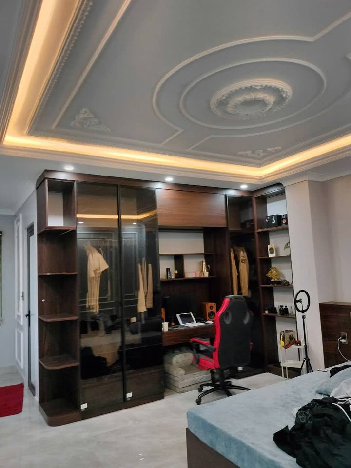 Nhà 3 tầng mới xây tại phường Cao Thắng, Hạ Long - Giá chỉ 6 tỷ VND!