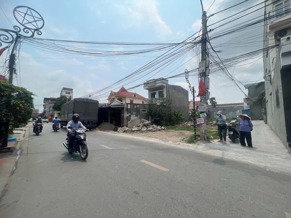 Đất nền mặt đường Hạ Đoạn 2, Đông Hải 63m² chỉ 3 tỷ - Đầu tư sinh lời ngay!