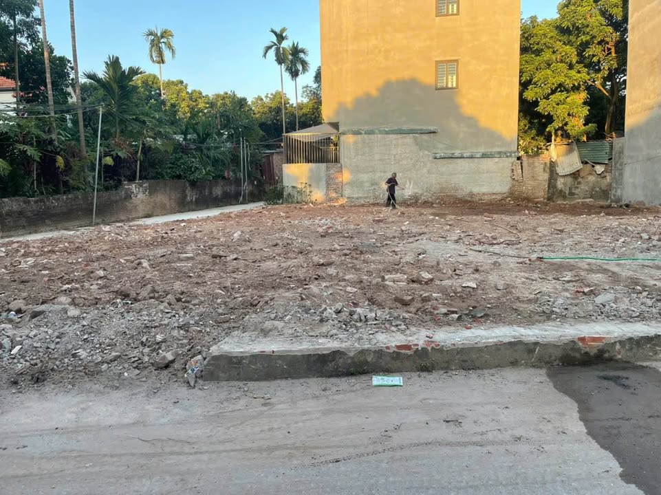 Đất nền chính chủ tại Đại Thành, Quốc Oai 80m² - Đường thông tứ bề, giá thỏa thuận!