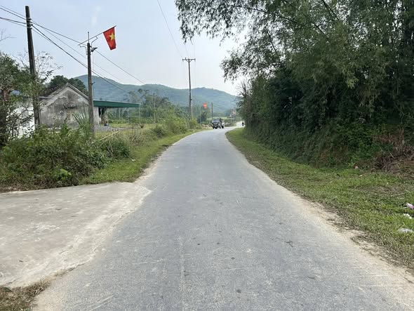 Đất thổ cư xã Thanh Thuỷ 317m² giá 1 tỷ - Vị trí đẹp, tiện ích đầy đủ!