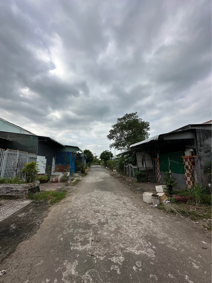 Nhà trệt KDC Minh Châu Sóc Trăng 100m² giá 1.1 tỷ - Đầu tư sinh lời ngay!