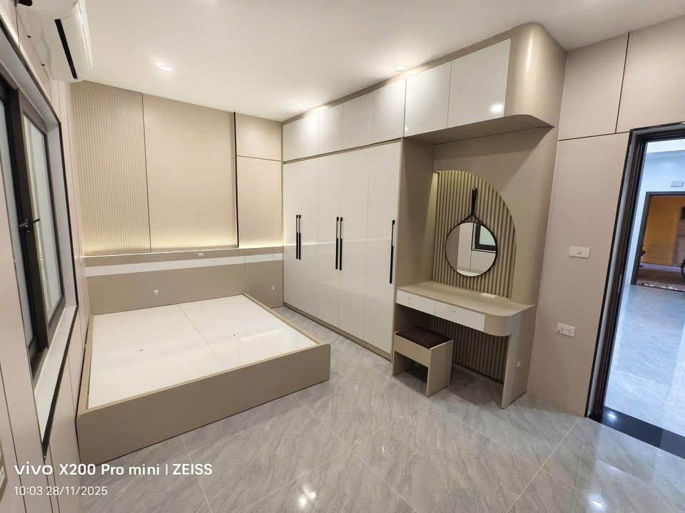 Căn hộ tập thể Láng Hạ 42m² giá 6 tỷ - Chính chủ cần bán gấp!