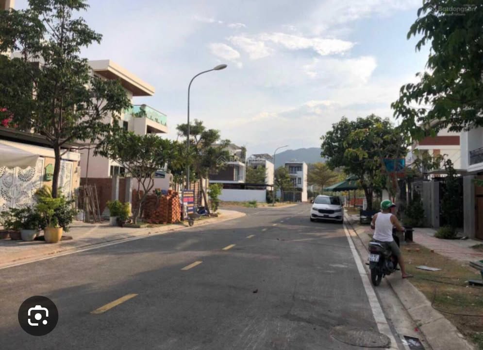 Đất nền Gói 7 Mỹ Gia, Đường 71, 100m² giá 5.7 tỷ - Hướng Đông Bắc, sổ hồng chính chủ!