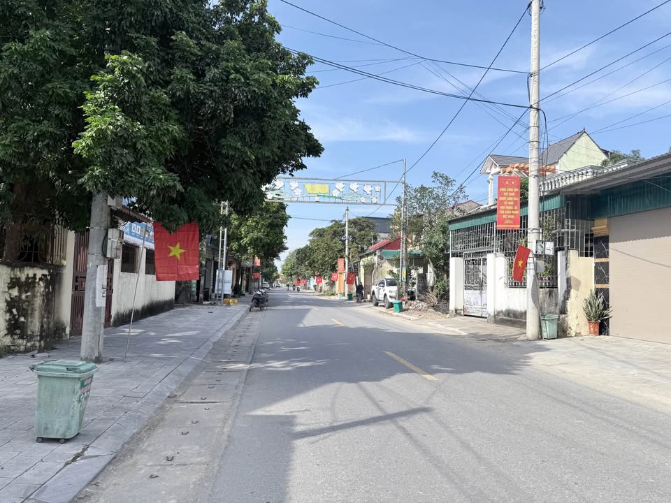 Đất mặt đường tỉnh lộ 517, Đông Sơn, Thanh Hóa 100m² - Vị trí kinh doanh đỉnh cao!