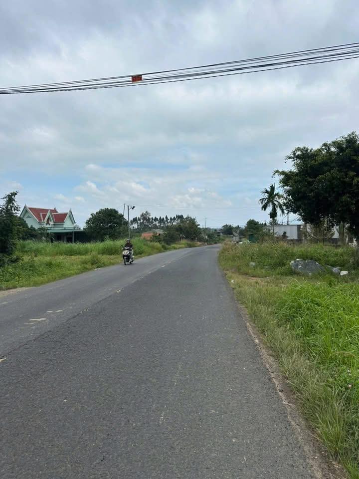 Đất thổ cư 459m² tại xã Ea Knốp, huyện Ea Kar - Giá 1 tỷ, gần chợ và trường học!