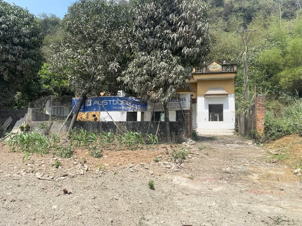 Đất thổ cư mặt đường HCM tại Cao Dương, Lương Sơn 245m² giá chỉ 3 tỷ - Cơ hội đầu tư hấp dẫn!