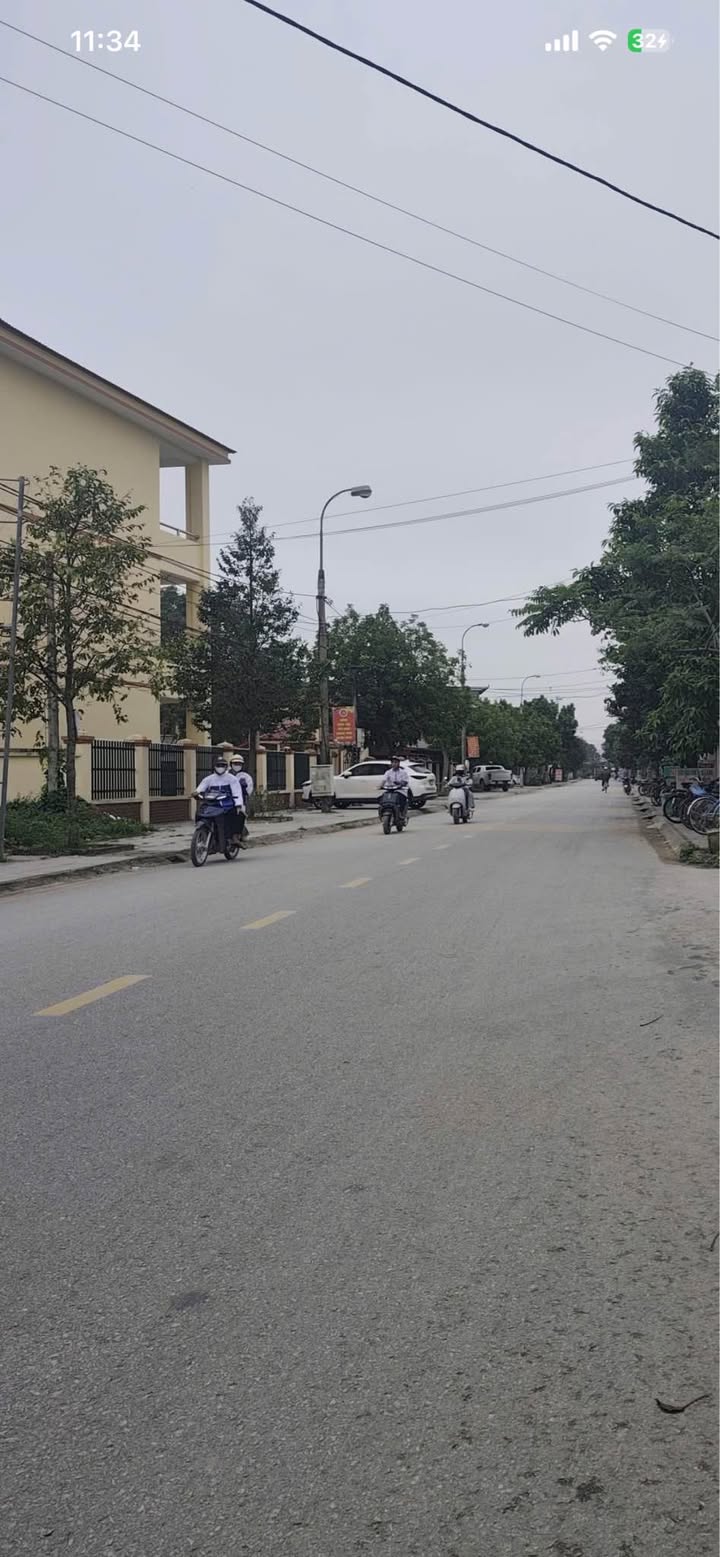 Đất nền lô góc 110m² tại Quảng Phú - Giá 2 tỷ, thương lượng chính chủ!