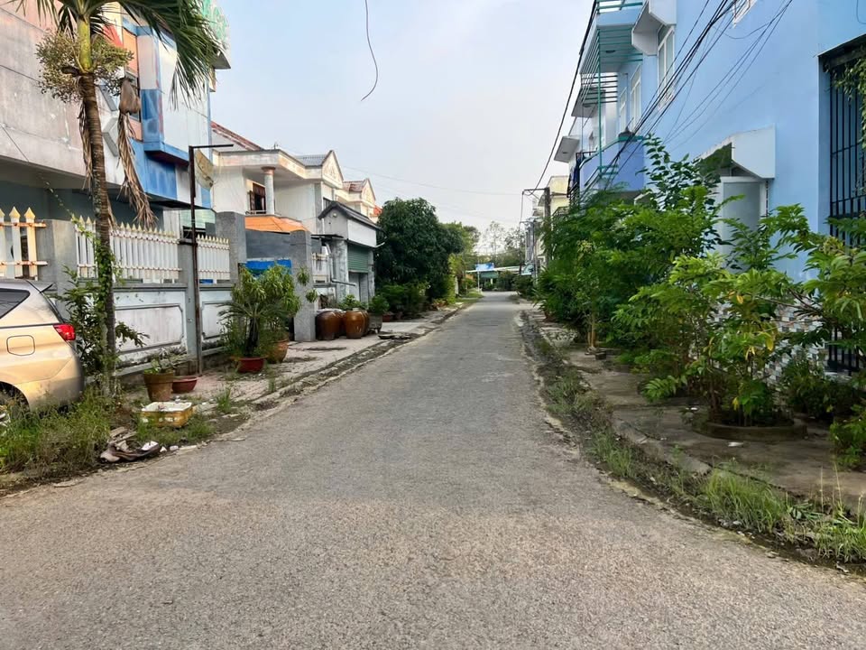 Đất nền góc 2 mặt tiền Khu Hưng Thịnh Đức, Vĩnh Long 139m² - Giá chỉ 1,6 tỷ!