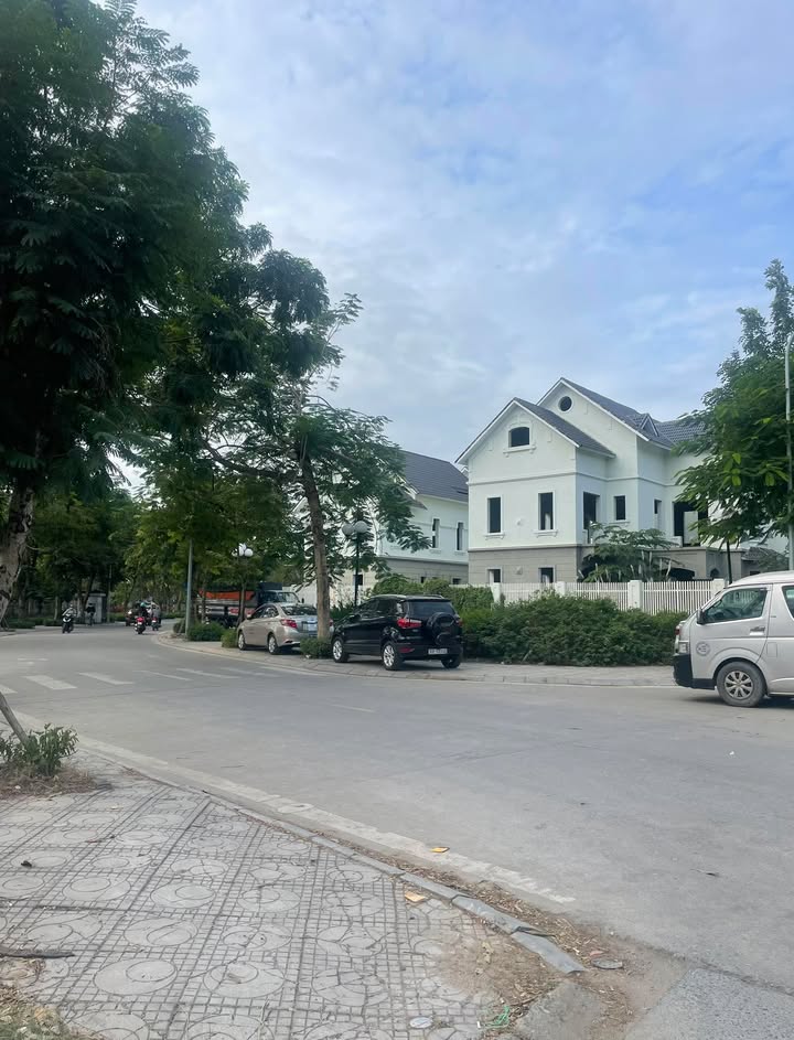 Đất lô góc Dương Nội 52m² - Ô tô vào tận nơi - Cơ hội đầu tư tuyệt vời!