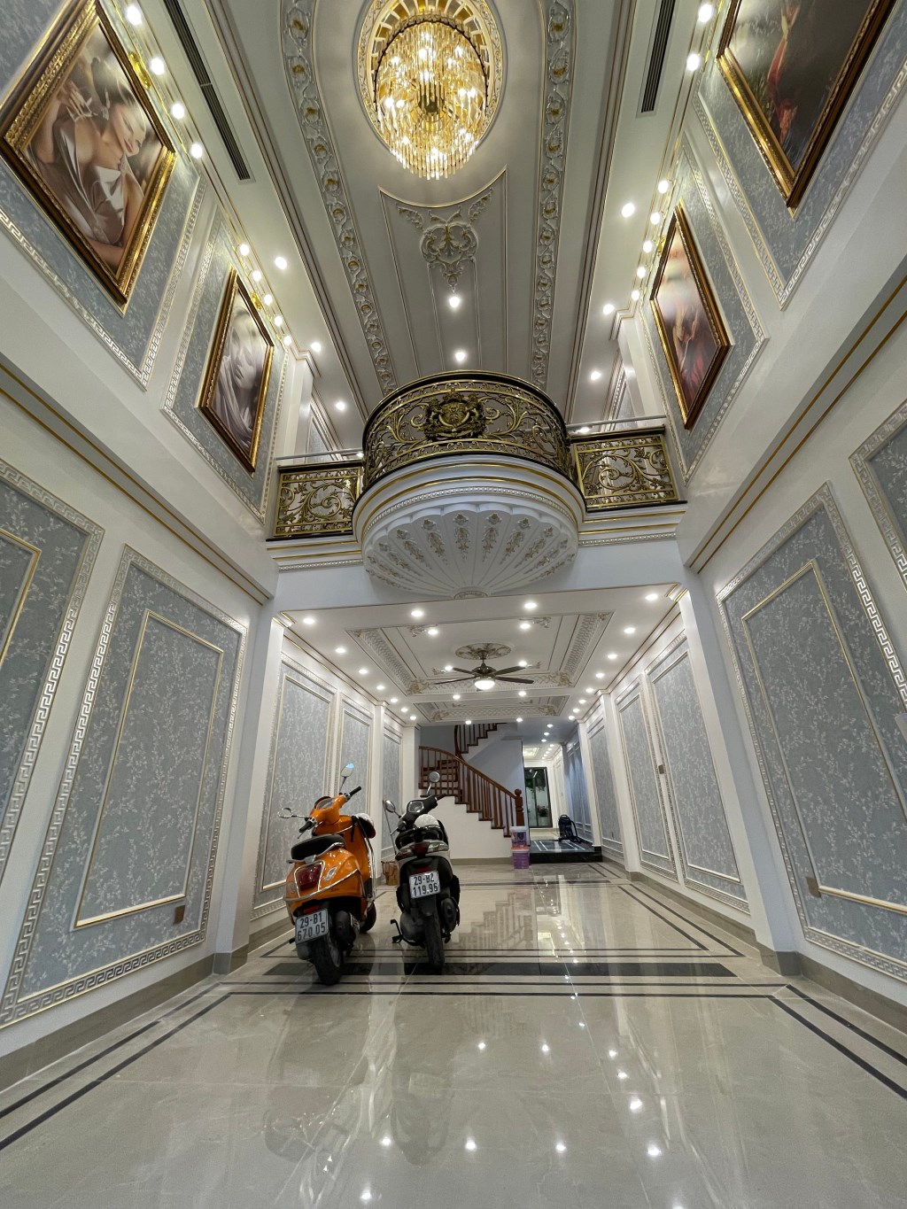 Bán Nhà Mặt Phố Ngô Gia Tự 92m² giá 30 tỷ - Kinh Doanh Siêu Lợi Nhuận!