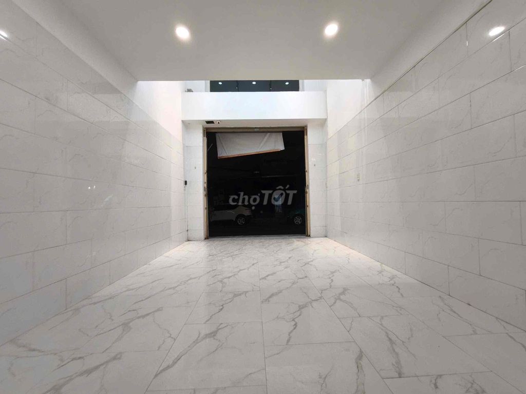 Mặt bằng kinh doanh Lê Thúc Hoạch 30m² giá 9.7 triệu - Chính chủ hỗ trợ setup!