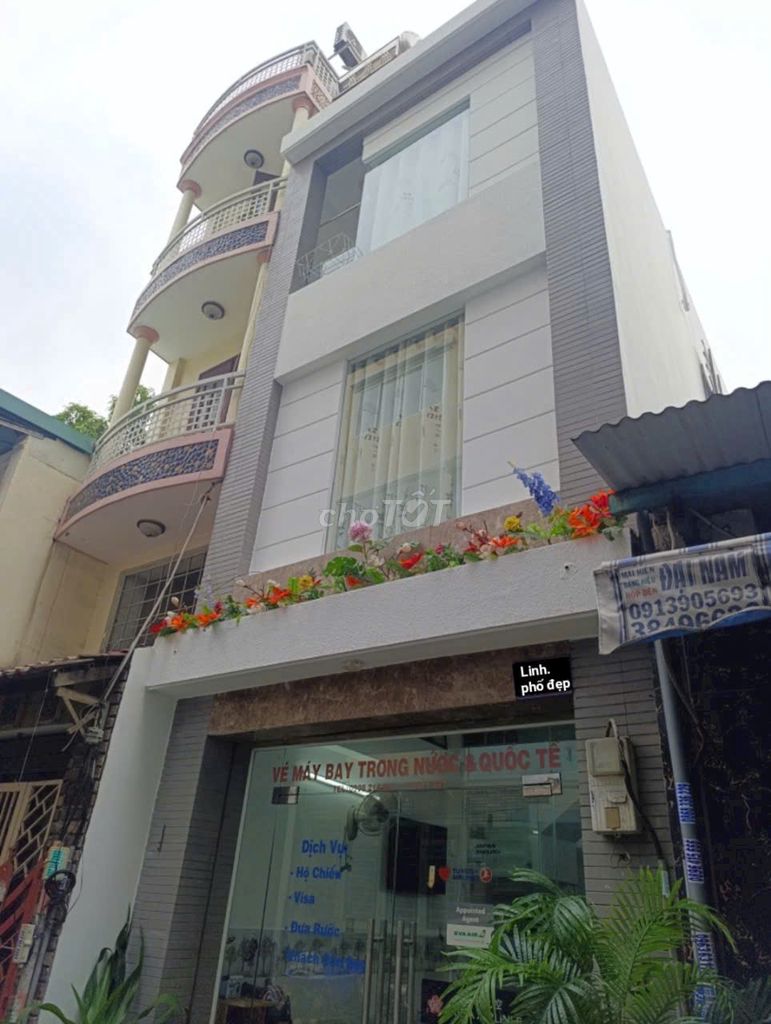 Nhà HXH Trường Sa, Q3 - 40m² giá 8.8 tỷ - Vị trí đắc địa gần phố thời trang!