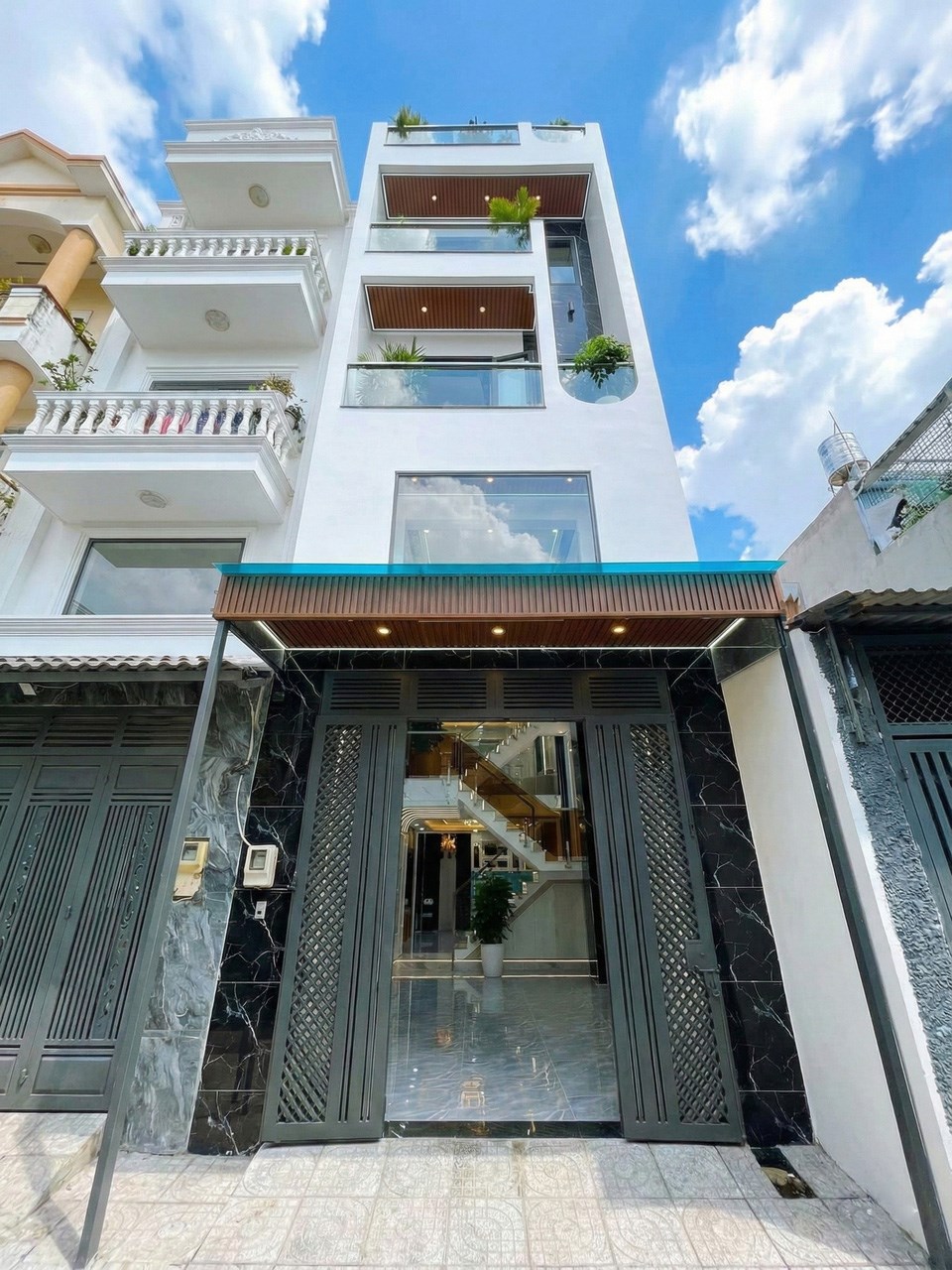 Nhà mới Lâm Thị Hố Quận 12, 56m² giá 6.3 tỷ - Sẵn sàng vào ở!