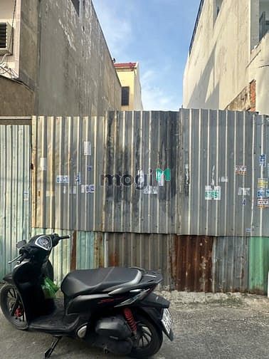 Đất nền Bình Tân 120m² giá 10.2 tỷ - Vị trí đẹp, gần trường học!