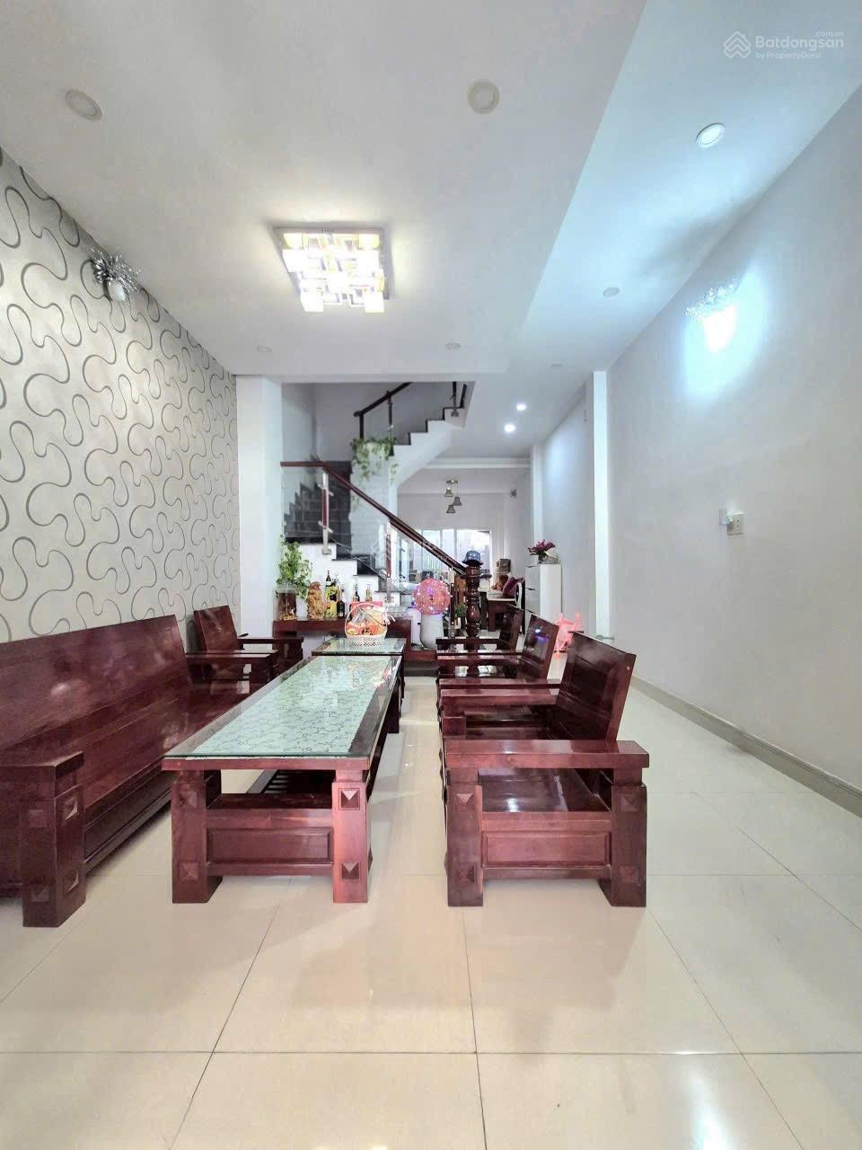Nhà 3 lầu Nguyễn Đình Chiểu, Phú Nhuận 52.2m² giá 3.9 tỷ - Sổ hồng riêng, full nội thất!