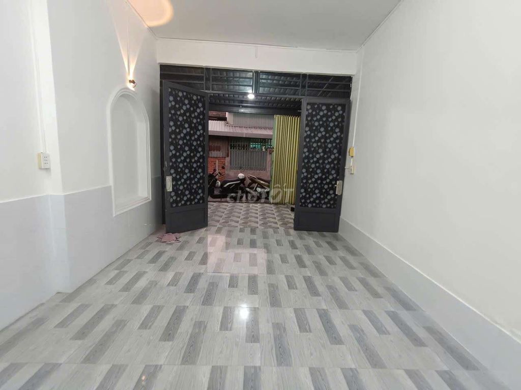 Nhà nguyên căn Hiệp Bình Phước 70m² giá 8.5 triệu - Rẻ bất ngờ kề Vạn Phúc City!