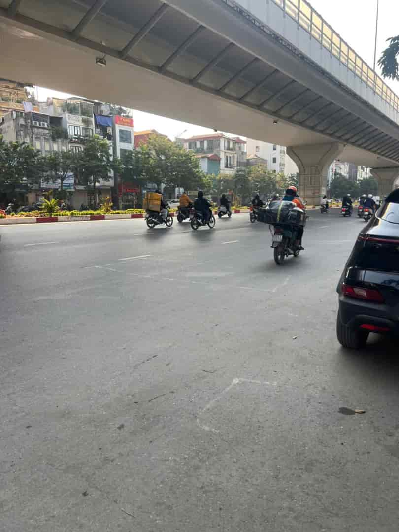 Nhà Minh Khai, Hai Bà Trưng 43m² giá 9.2 tỷ - Lô góc 2 thoáng, nội thất cao cấp!