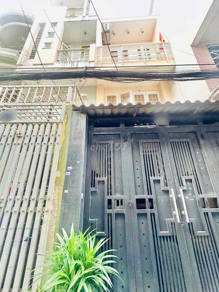 Nhà bán gấp 3/71 Thành Thái Quận 10, 41m², 4PN, chỉ 6.9 tỷ - Hẻm thông rộng rãi!