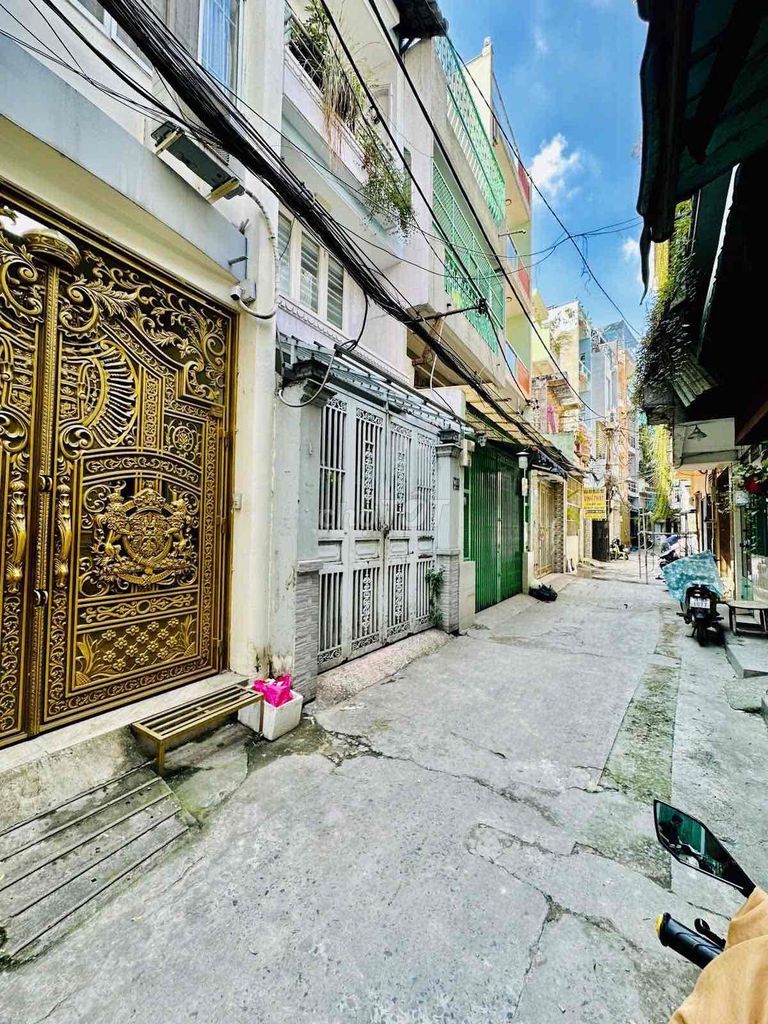 Nhà Đẹp Full Nội Thất Cao Cấp Hẻm 4M Cạnh MT Hoà Hảo Q10 Nhỉnh 8 Tỷ