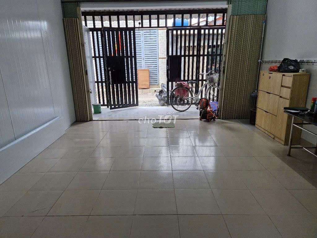 Nhà cho thuê Hiệp Bình Phước 90m² giá 10 triệu - Phù hợp kinh doanh và ở gia đình!