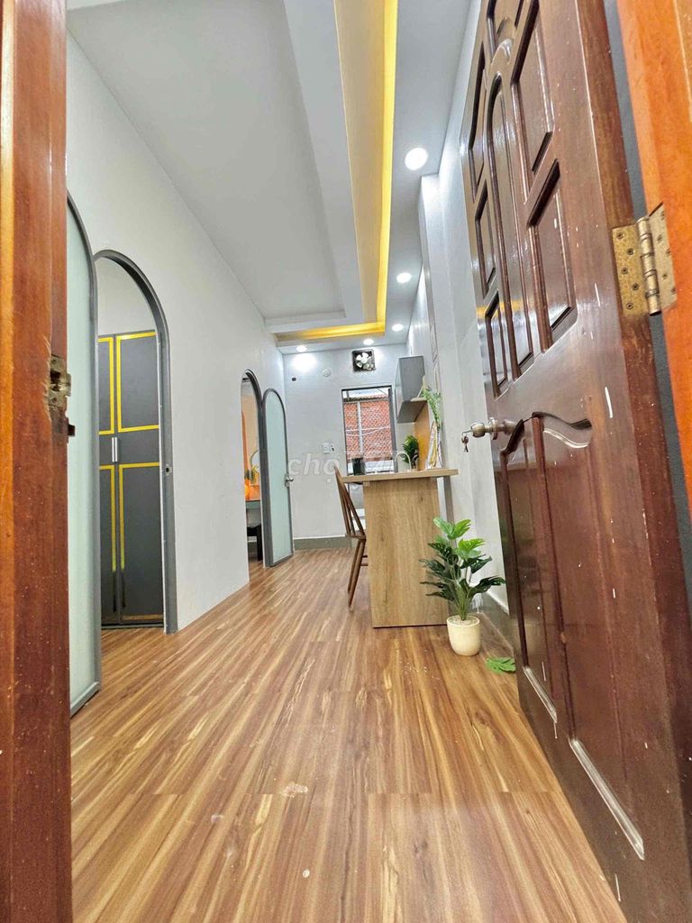 Căn hộ 2PN Đường Đồng Đen, Tân Bình 50m² giá 6.5 triệu - Full nội thất, tự do giờ giấc!