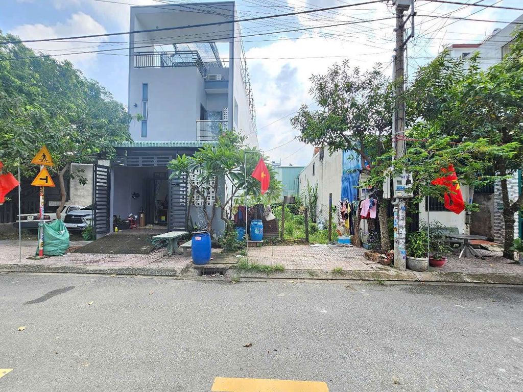 Đất KDC Đất Mới, Tân Bình, Dĩ An 92.8m² giá 3.25 tỷ - Địa điểm thuận lợi cho đầu tư!