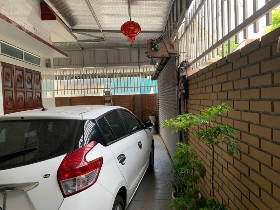 Nhà 2 tầng phường Thành Sen, Hà Tĩnh 165.8m² giá 4 tỷ - Hướng Đông Nam lý tưởng!