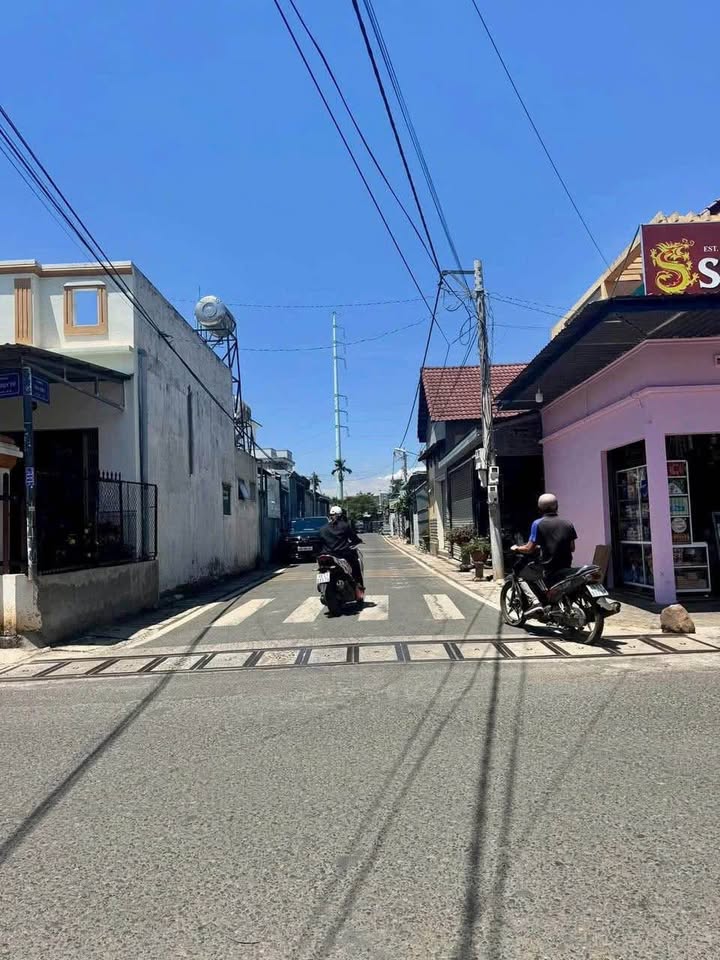 Nhà đất đường Tây Sơn, Liên Nghĩa 243m² giá 5.3 tỷ - Đầu tư sinh lời ngay!