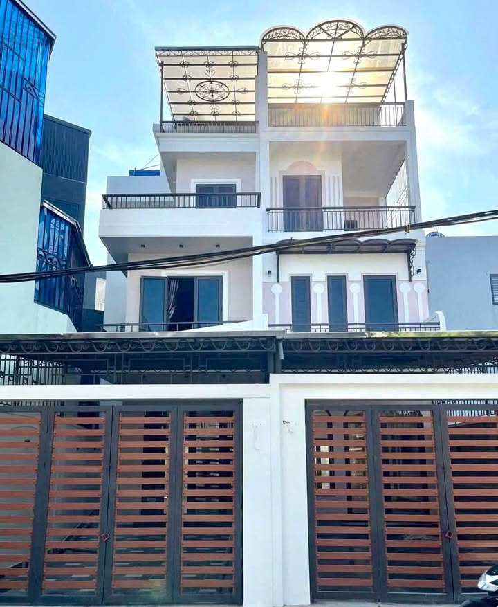 Nhà 3,5 tầng đường Tức Mạc, phường Lộc Vượng, 100m² giá 3.75 tỷ - Ô tô đỗ cửa 24/24!