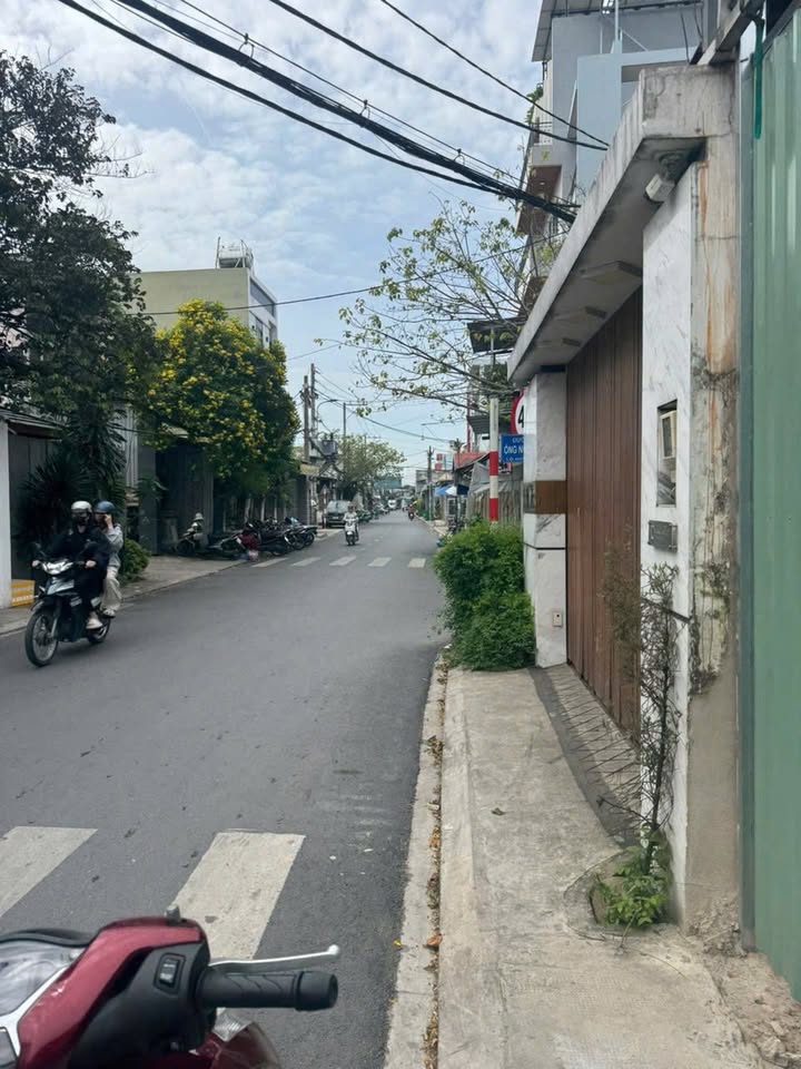 FrontHouse mặt tiền Giác Đạo, Trung Chánh, Hóc Môn - Diện tích 123.5m², giá 6.9 tỷ!