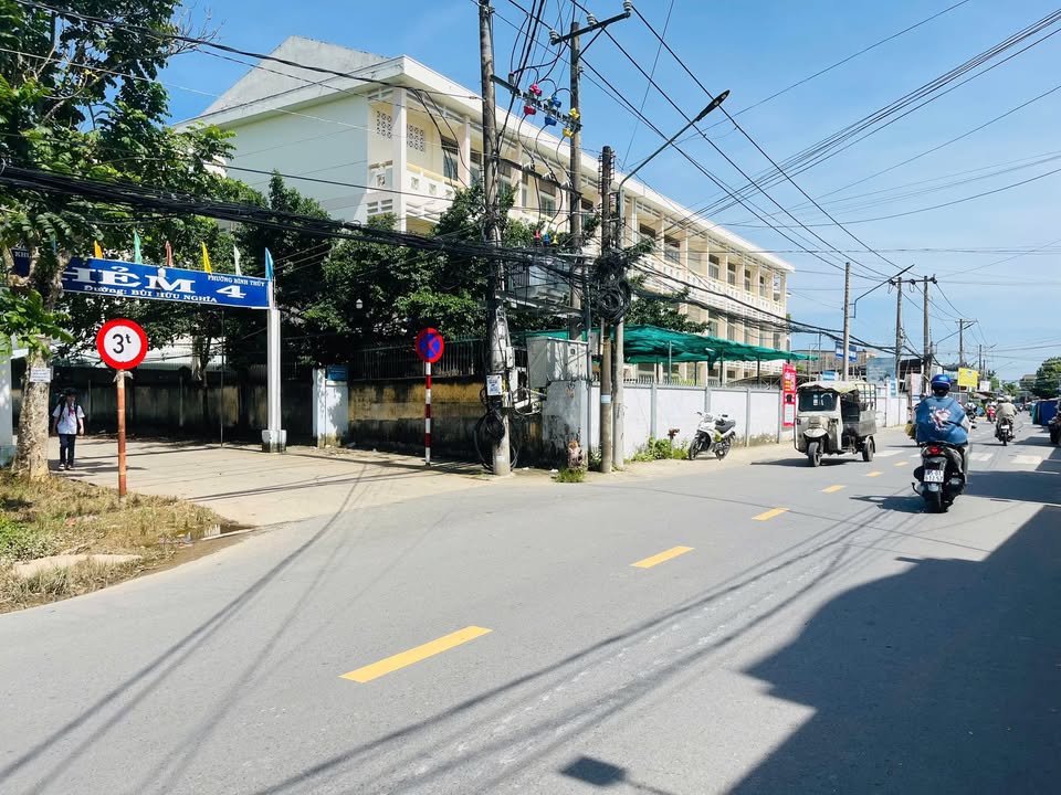 Đất nền Bình Thủy 224m² giá 2.95 tỷ - Sổ hồng chính chủ, ô tô vào tận nơi!