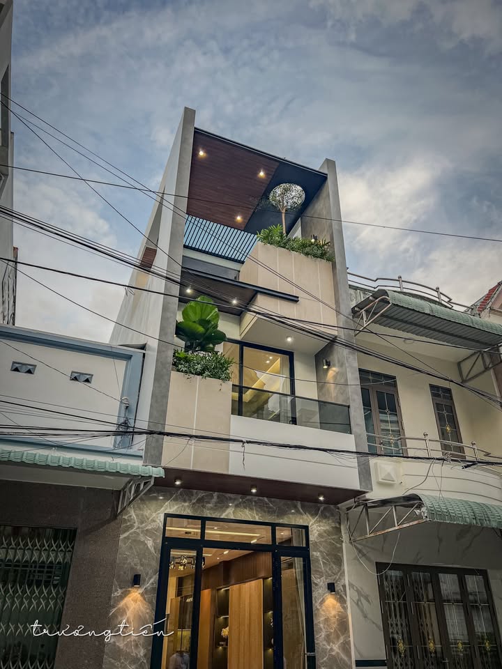 Nhà đẹp 2 lầu đường B2, phường Tân An, Cần Thơ 65m² - Giá chỉ 6.2 tỷ thương lượng!