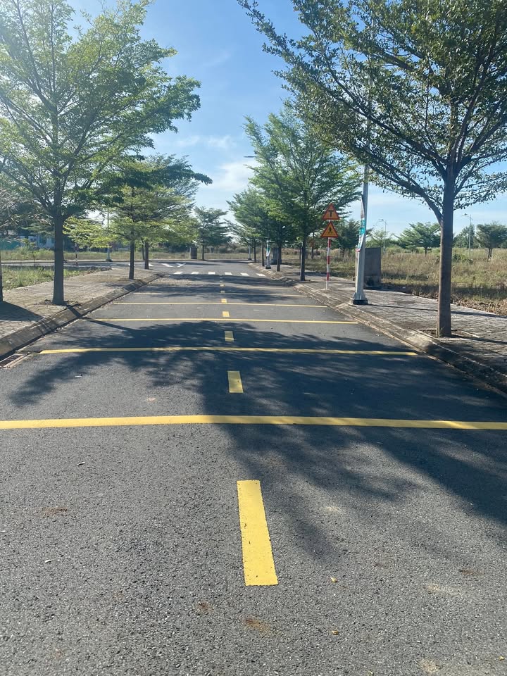 Đất thổ cư Bến Cát 80m² giá chỉ 1.2 tỷ - Khu quy hoạch đẹp!