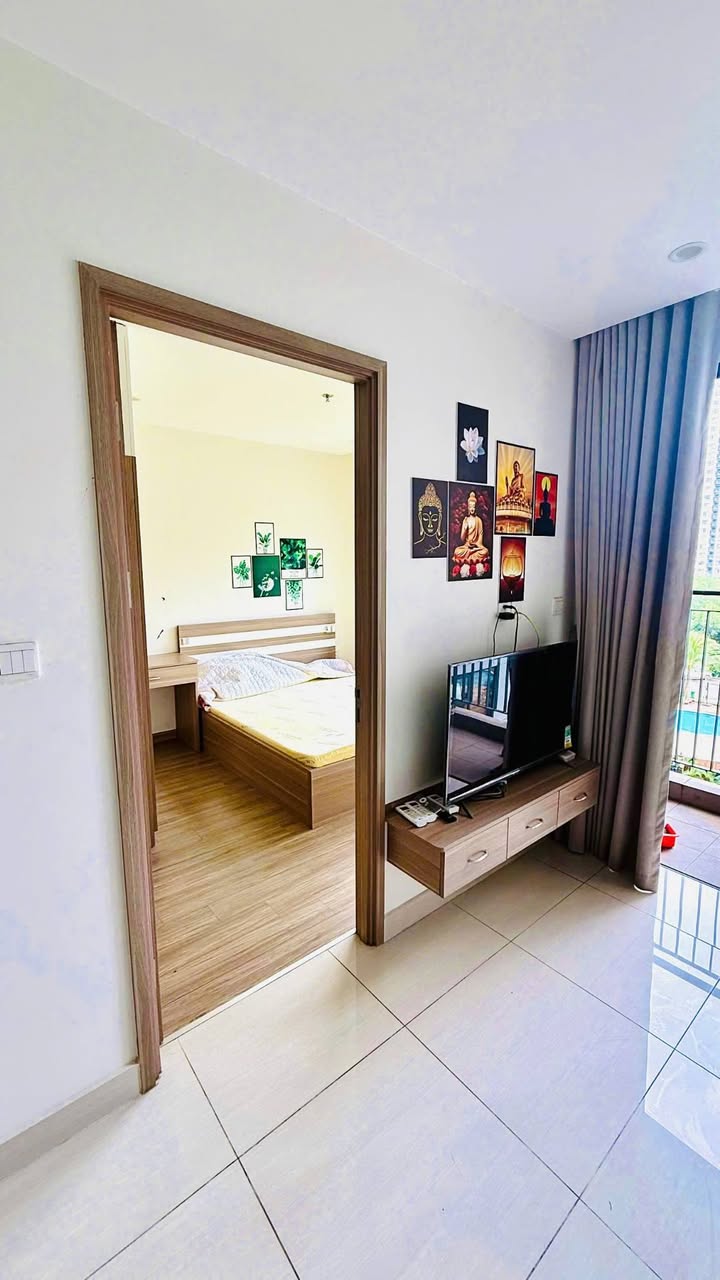 Căn hộ Tòa S9 Thủ Đức 2PN 2WC giá 8 triệu - Full nội thất, view hồ bơi!