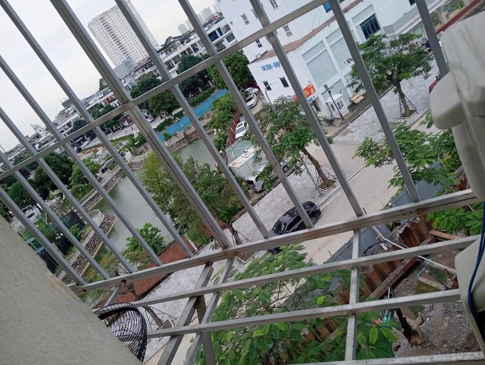 Phòng cho thuê khép kín tại ngõ 908 Kim Giang, 2.6 triệu - Tiện nghi đầy đủ!