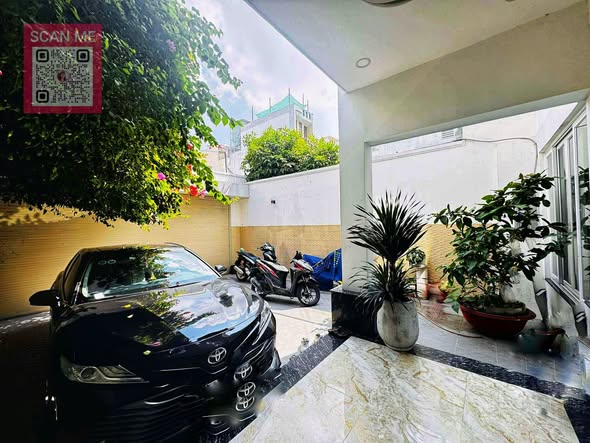 Biệt thự 3 tầng mặt tiền Bàu Cát, Tân Bình, 195m² giá 38 tỷ - Cơ hội đầu tư tốt!