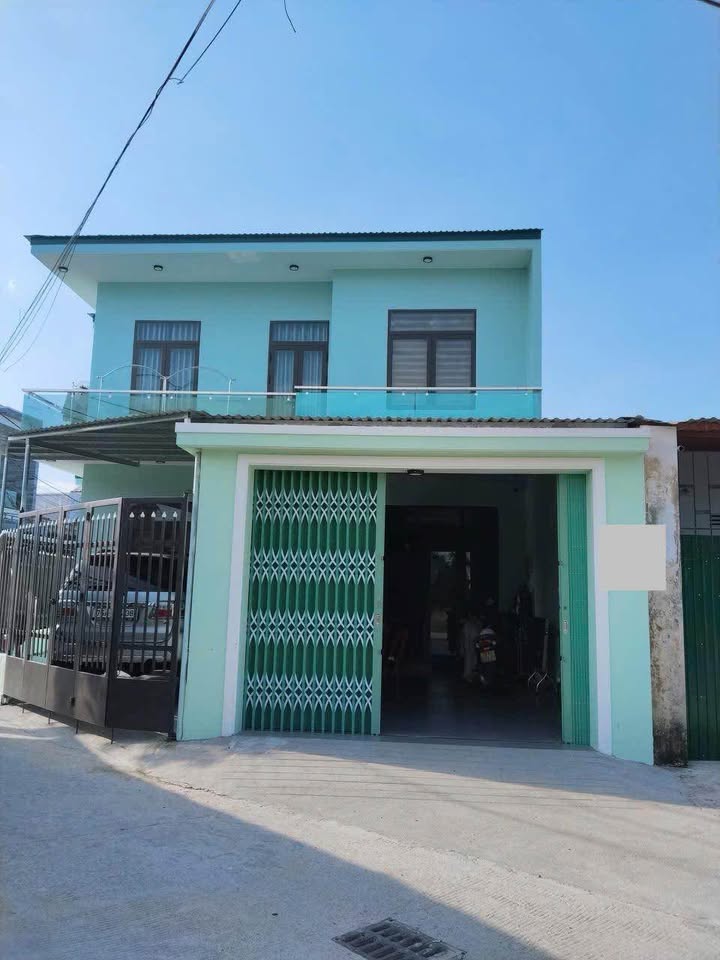 Nhà mặt tiền Lê Quý Đôn, La Hà 101.7m² giá 2 tỷ - Kinh doanh thuận lợi!