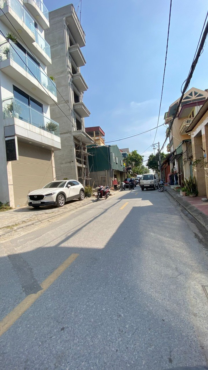 Đất nền Việt Hưng Long Biên 55m² giá 8 tỷ - Vị trí trung tâm, tiện ích đẳng cấp!