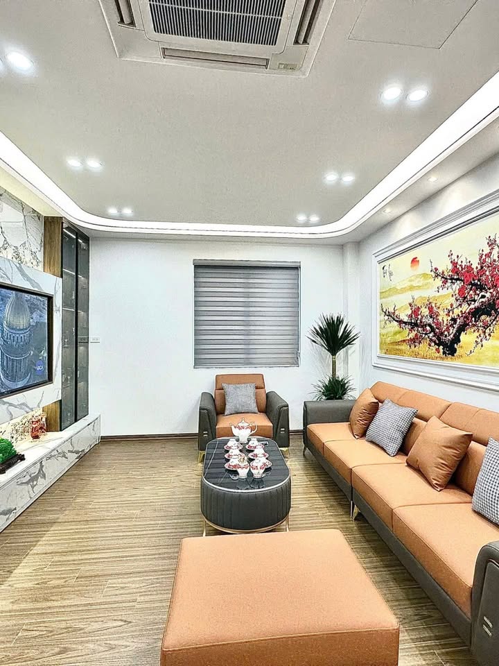 Chung cư Bộ KHĐT Cầu Giấy 110m² giá 9.79 tỷ - Nội thất sang trọng, sẵn sàng vào ở!