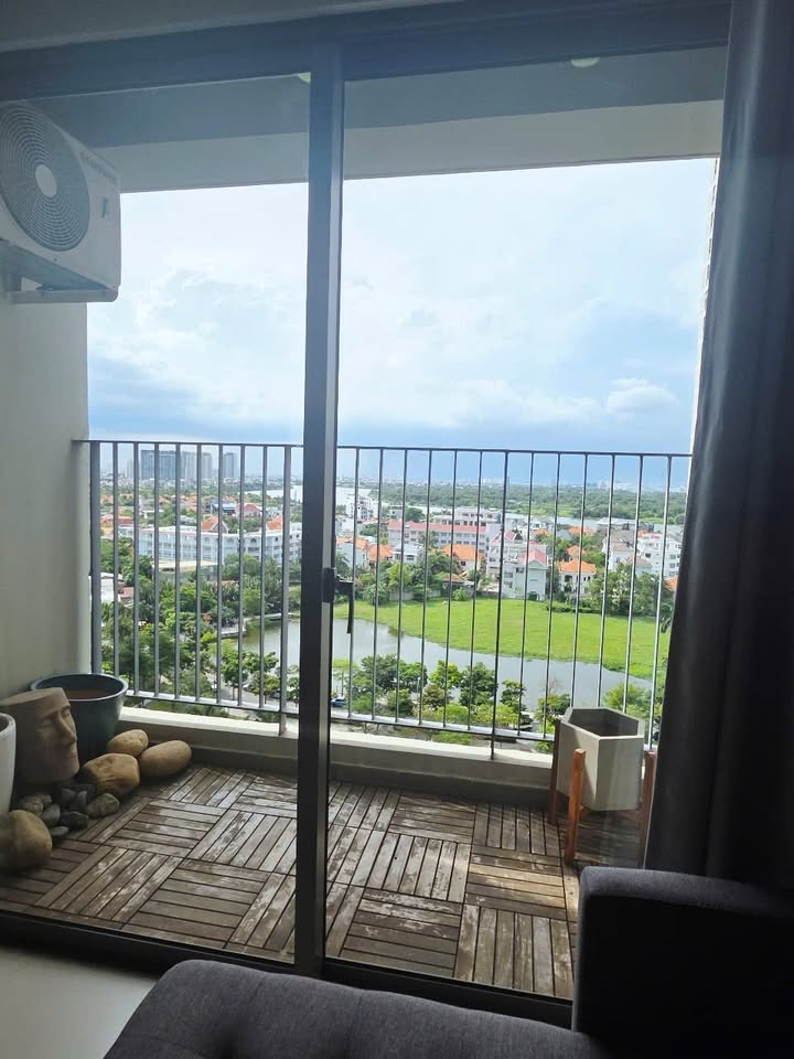 Căn hộ Masteri Thảo Điền 75m² giá 22 triệu - Full nội thất, view sông thoáng mát!