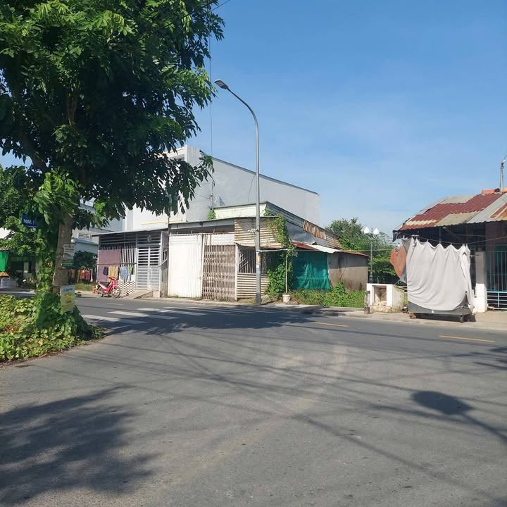 Cho thuê nhà mặt tiền đường 30.4, Sóc Trăng 2 triệu - Vị trí đắc địa kinh doanh